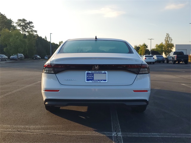 2025 Honda Accord SE photo 4