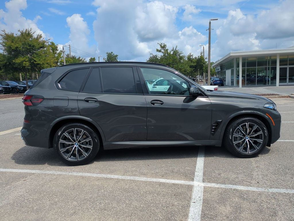 2026 Bmw X5 xDrive50e photo 4