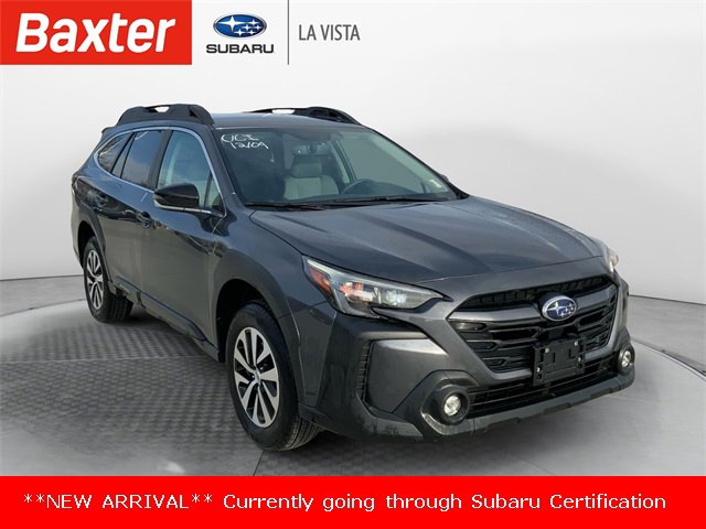 2025 Subaru Outback Premium's photo