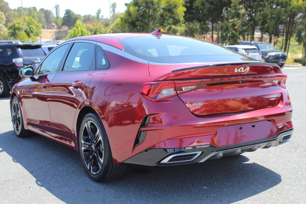 2022 Kia K5 GT-Line photo 8