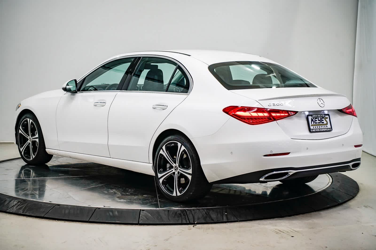 2025 Mercedes Benz C 300 photo 2