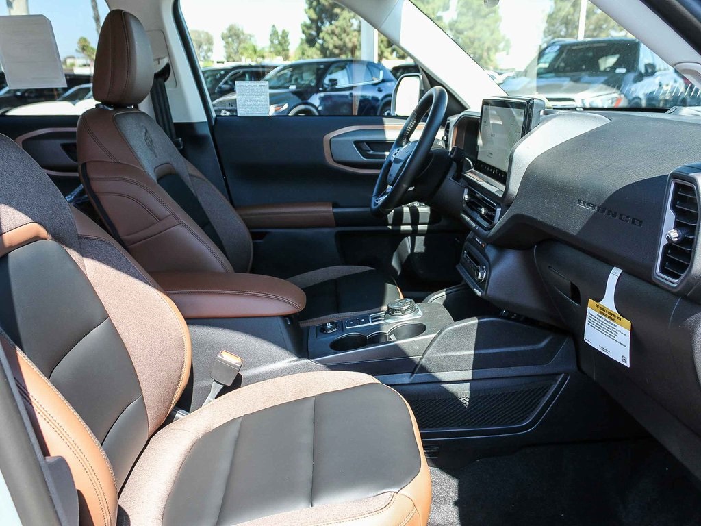 2025 Ford Bronco Sport Outer Banks photo 15
