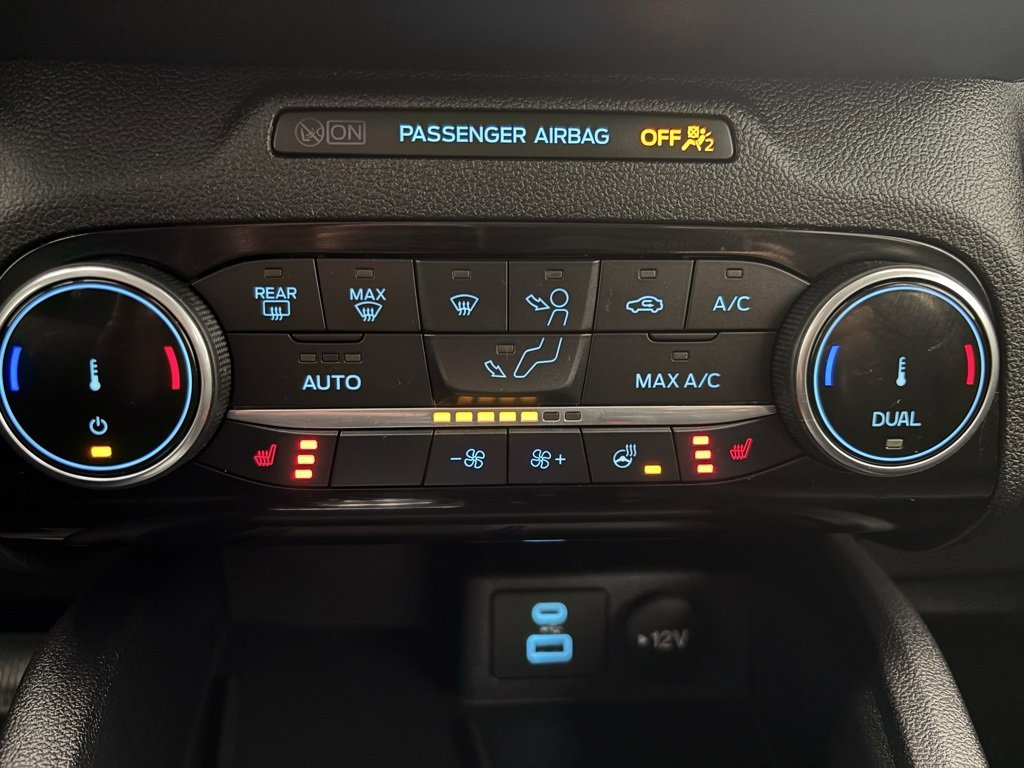 2022 Ford Escape SEL Plug-In Hybrid photo 3