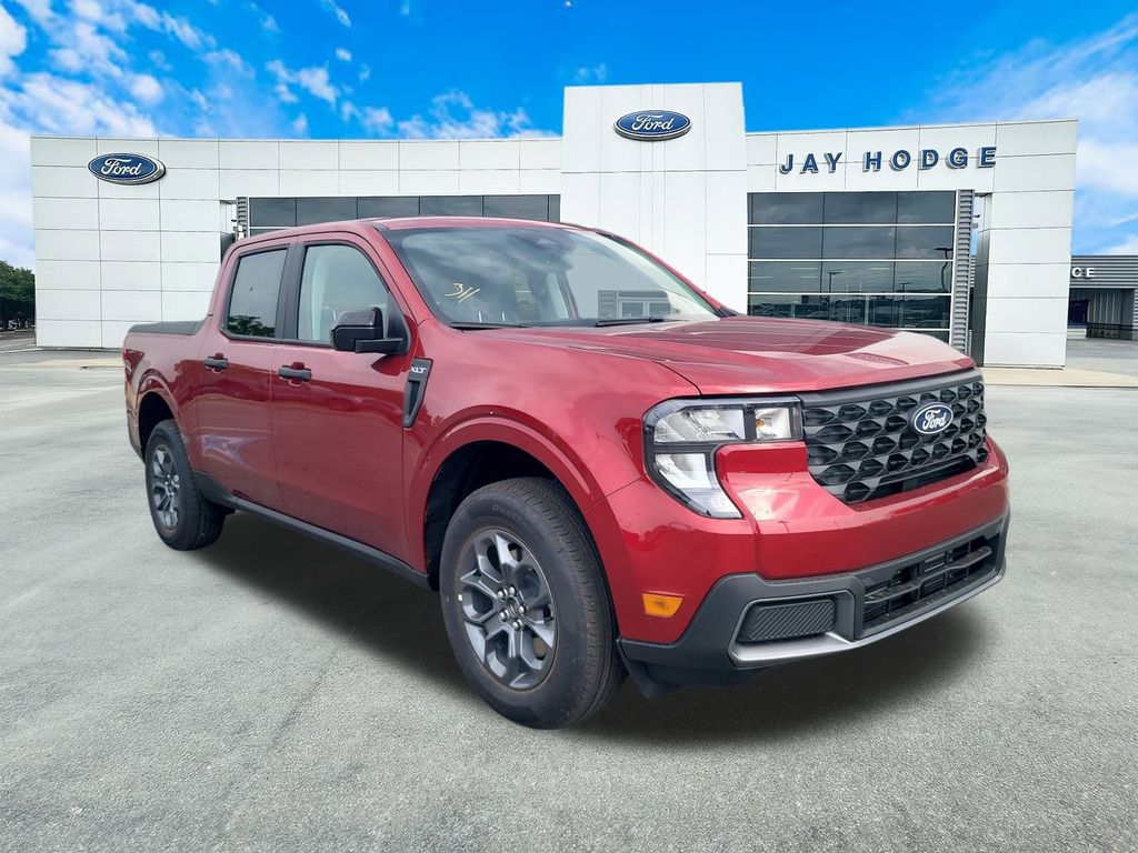 2025 Ford Maverick XLT's photo