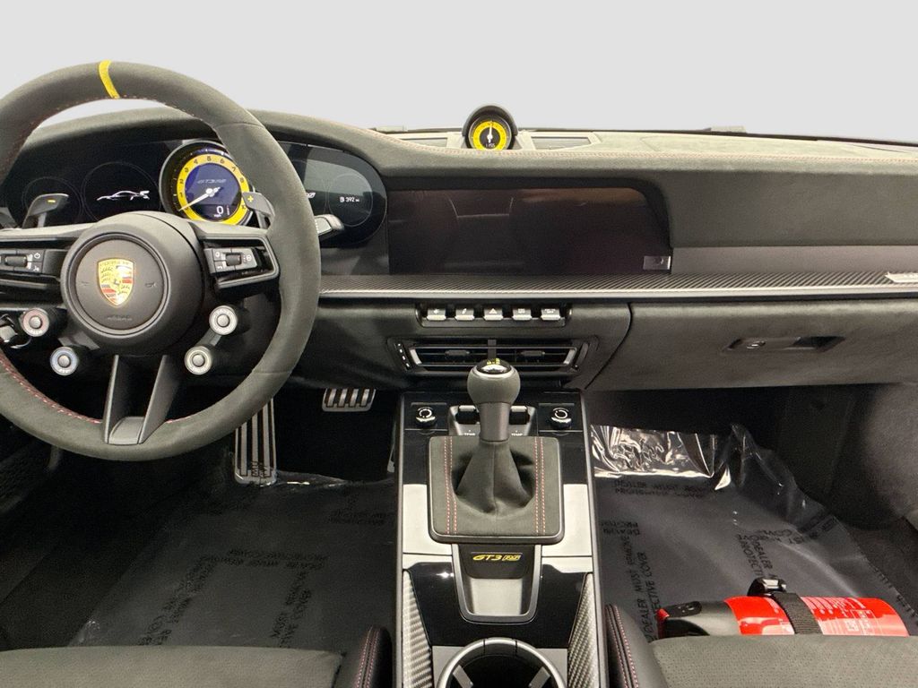 2025 Porsche 911 GT3 RS photo 13