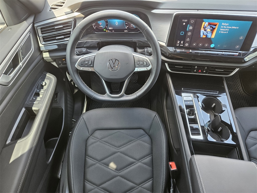 2025 Volkswagen Atlas Cross Sport SE Technology photo 25