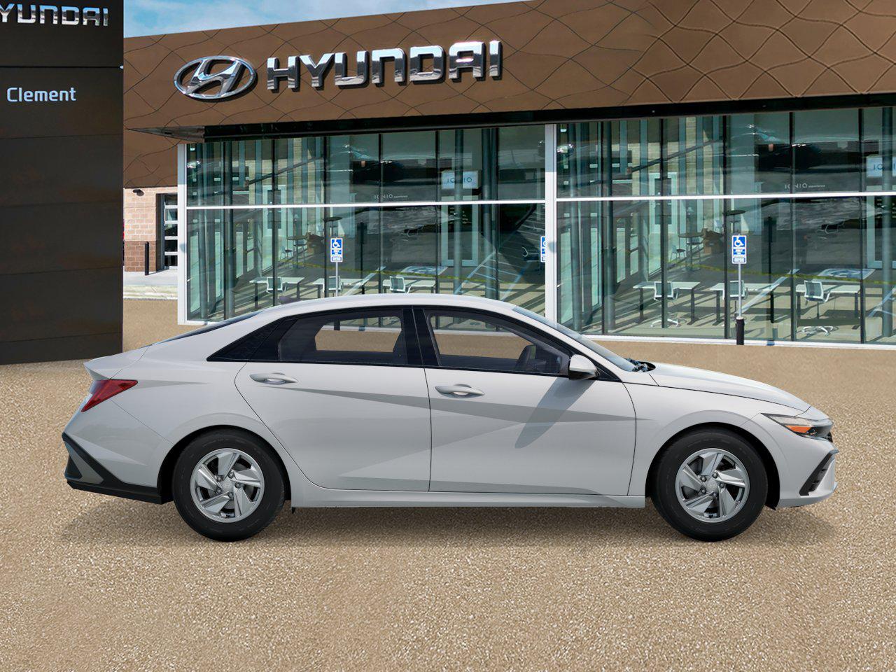 2025 Hyundai Elantra SE photo 6