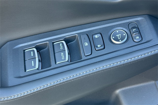 2023 Honda Accord Hybrid Sport photo 12
