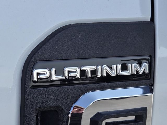 2025 Ford F-350 Platinum photo 7