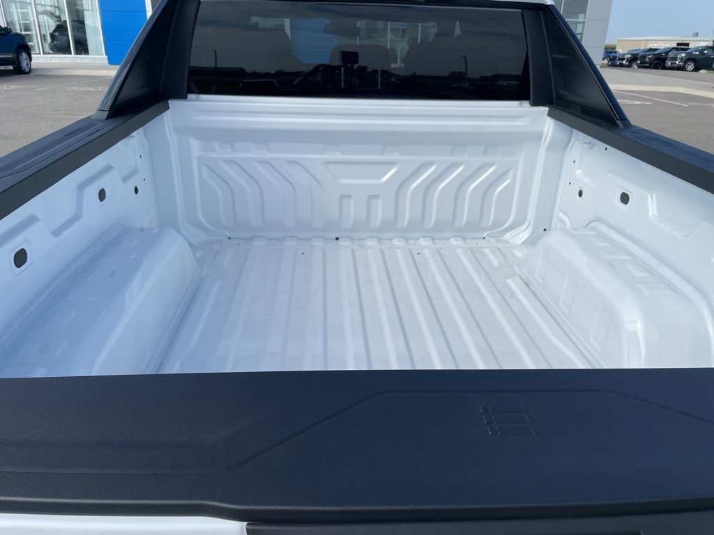 2026 Chevrolet Silverado EV LT photo 10
