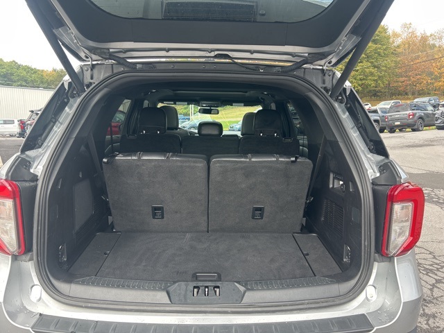 2021 Ford Explorer ST photo 33