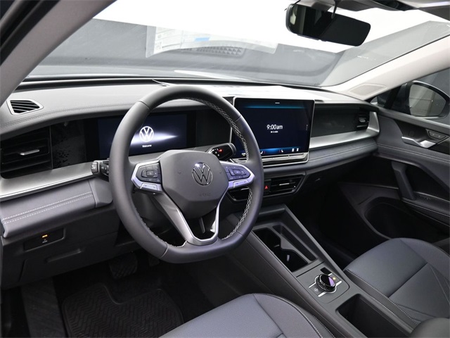 2025 Volkswagen Tiguan SE photo 30