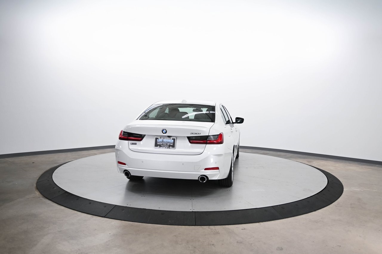 2024 Bmw 330i photo 2