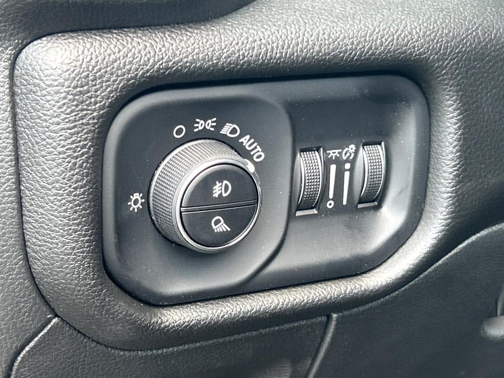 2025 Ram 1500 Big Horn Lone Star photo 7