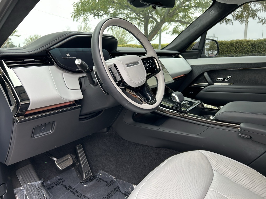 2025 Land Rover Range Rover Sport Autobiography photo 9