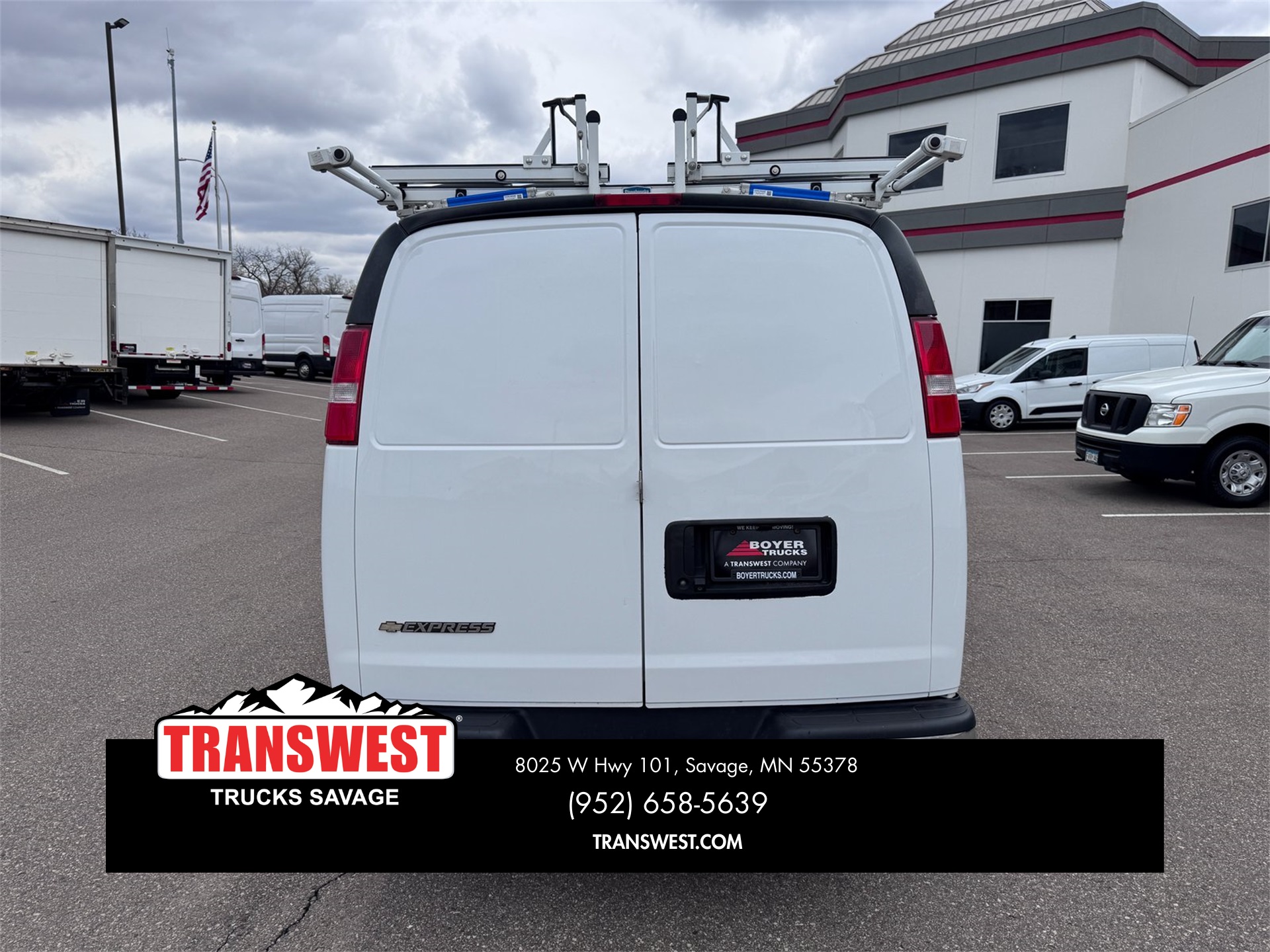 2018 Chevrolet Express Cargo Van photo 4
