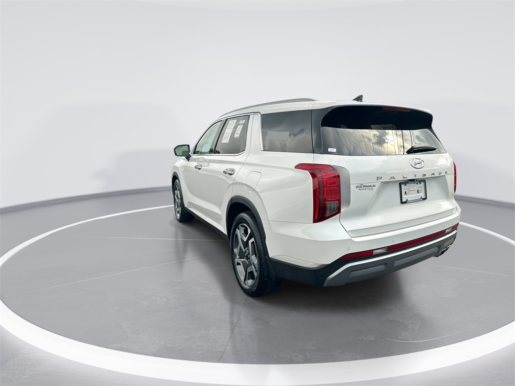 2025 Hyundai Palisade SEL photo 4