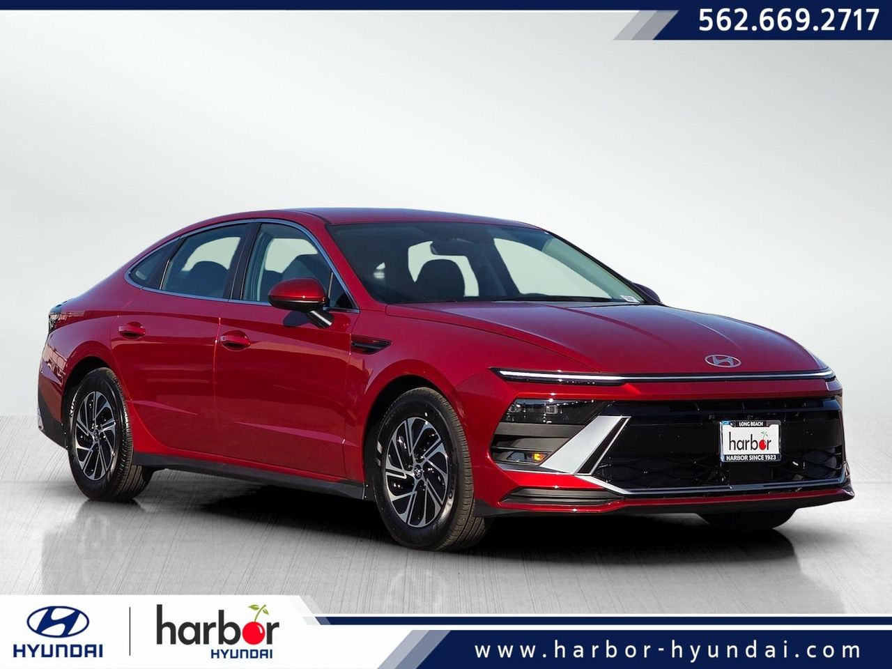 2026 Hyundai Sonata Hybrid Blue's photo