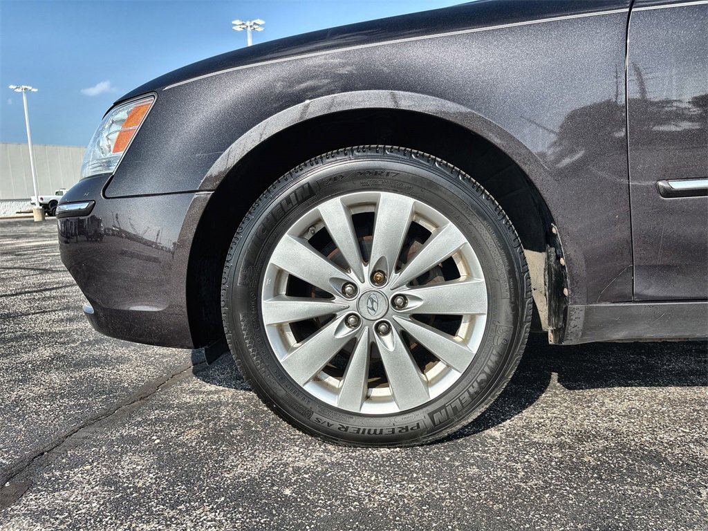 2010 Hyundai Sonata Limited photo 16