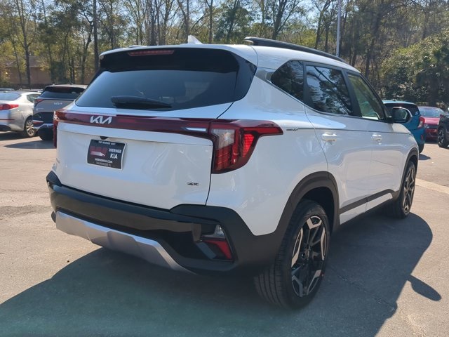 2024 Kia Seltos SX photo 5
