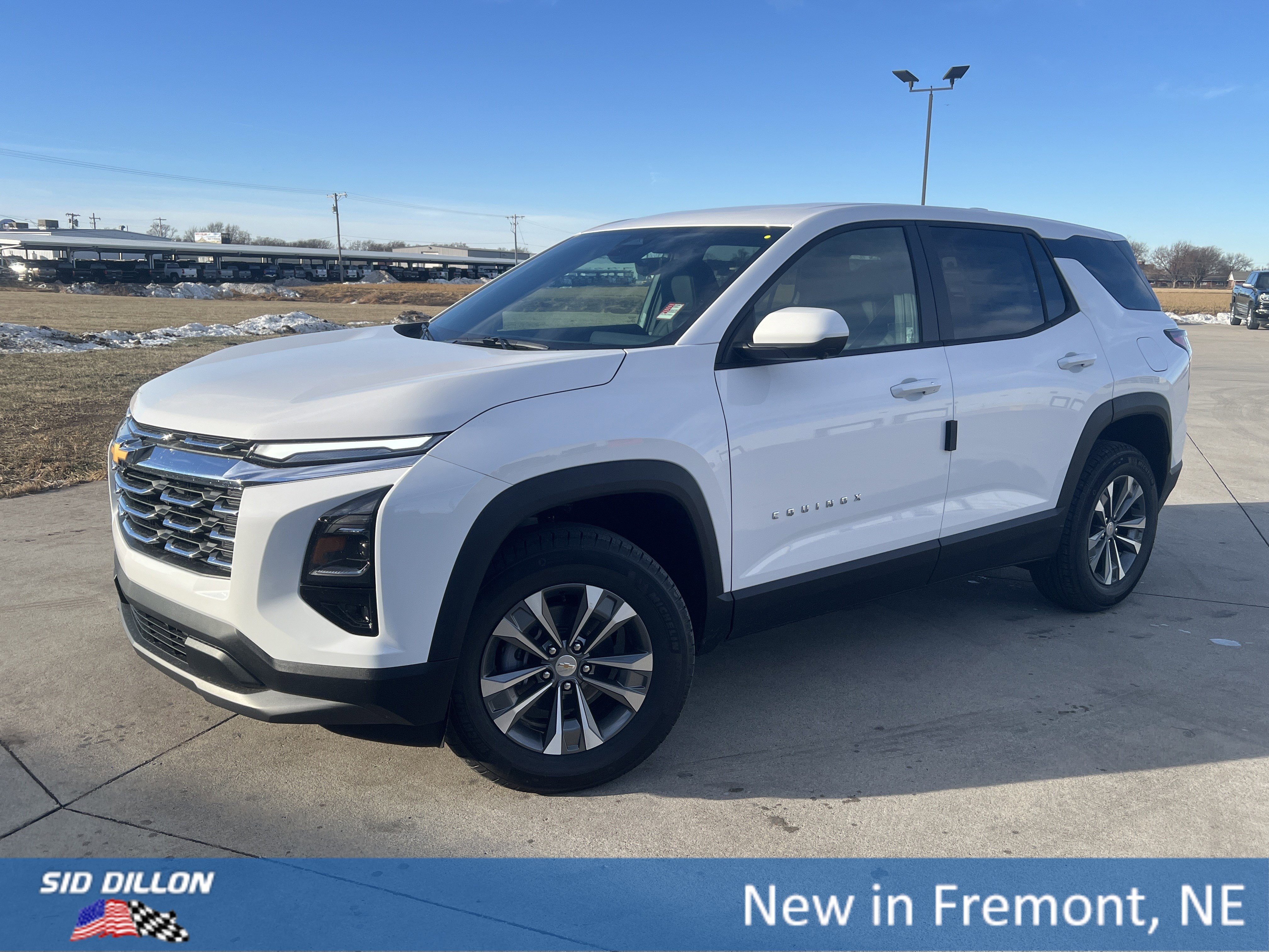 2026 Chevrolet Equinox LT's photo