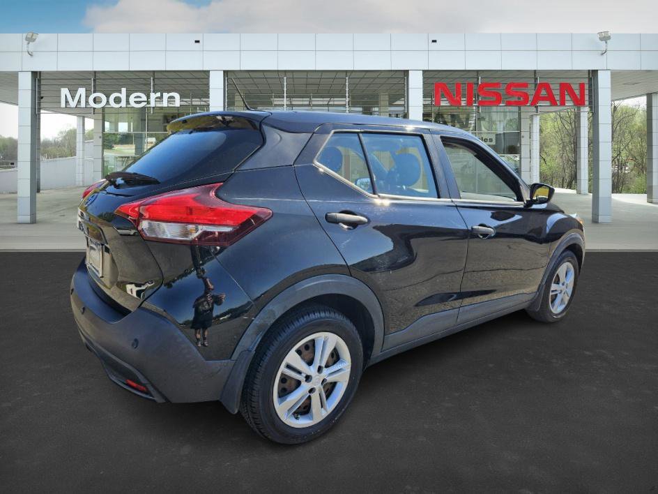 2020 Nissan Kicks S photo 4