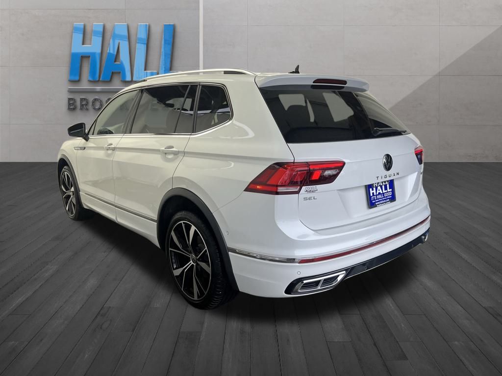 2024 Volkswagen Tiguan SEL R-Line Black photo 3