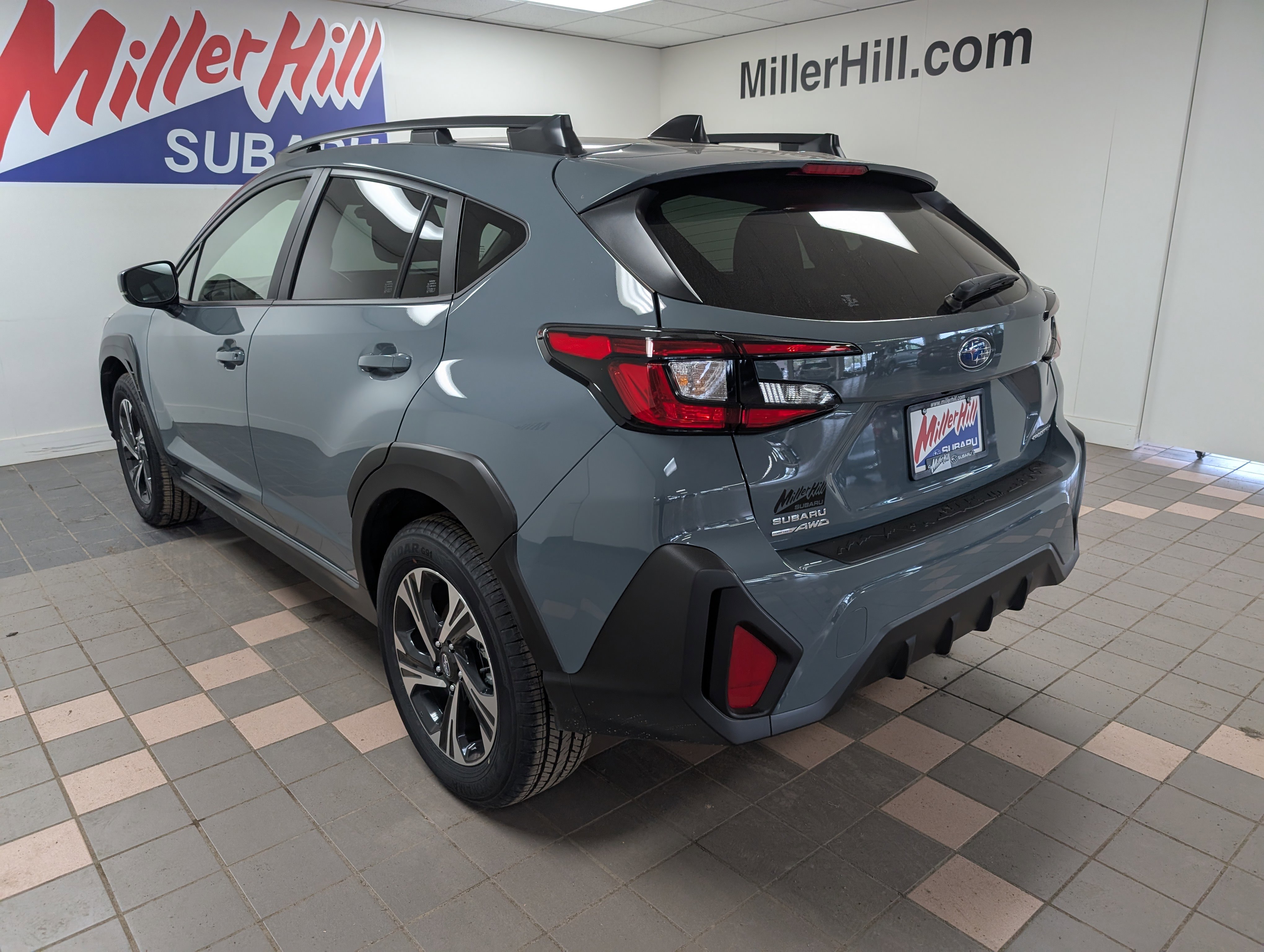 2025 Subaru Crosstrek Premium photo 11
