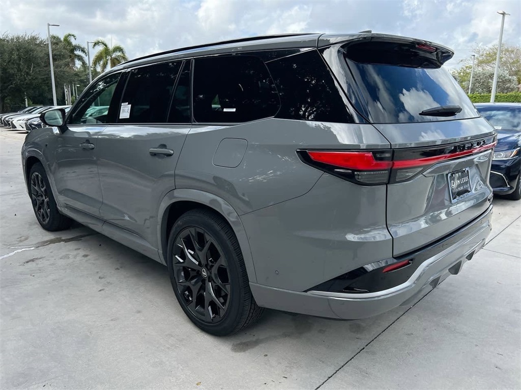 2026 Lexus TX 500h F SPORT Performance Premium photo 3