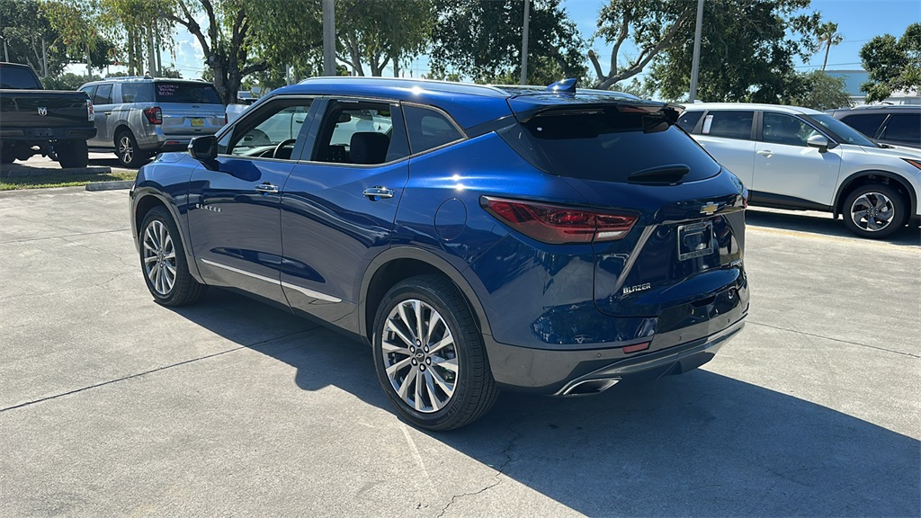 2023 Chevrolet Blazer Premier photo 4