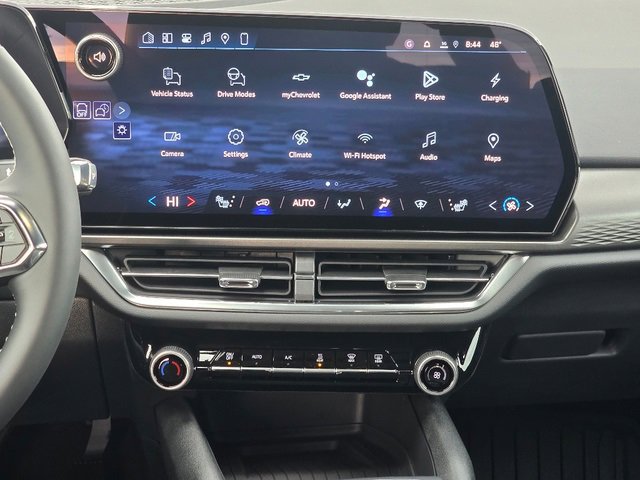 2026 Chevrolet Equinox EV 1LT photo 3