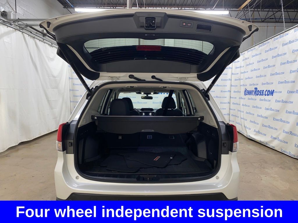 2024 Subaru Forester Sport photo 13