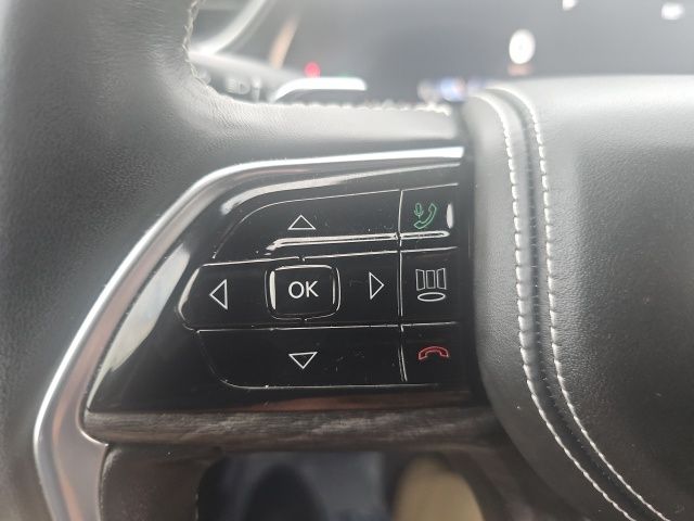 2022 Jeep Grand Cherokee Overland photo 12