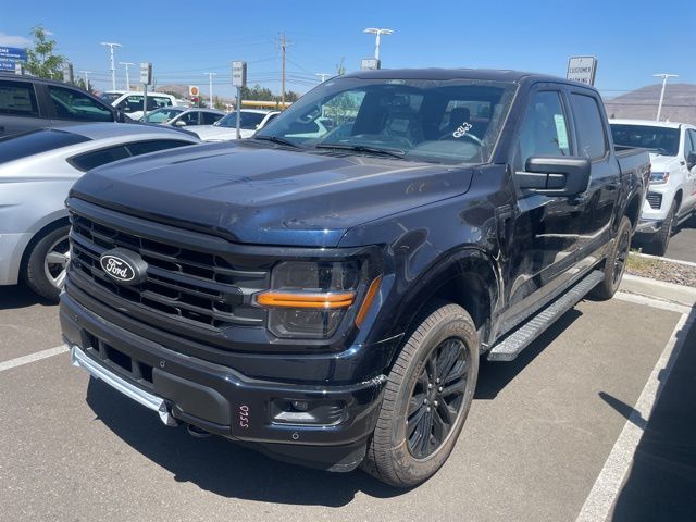 2025 Ford F-150 XLT photo 2