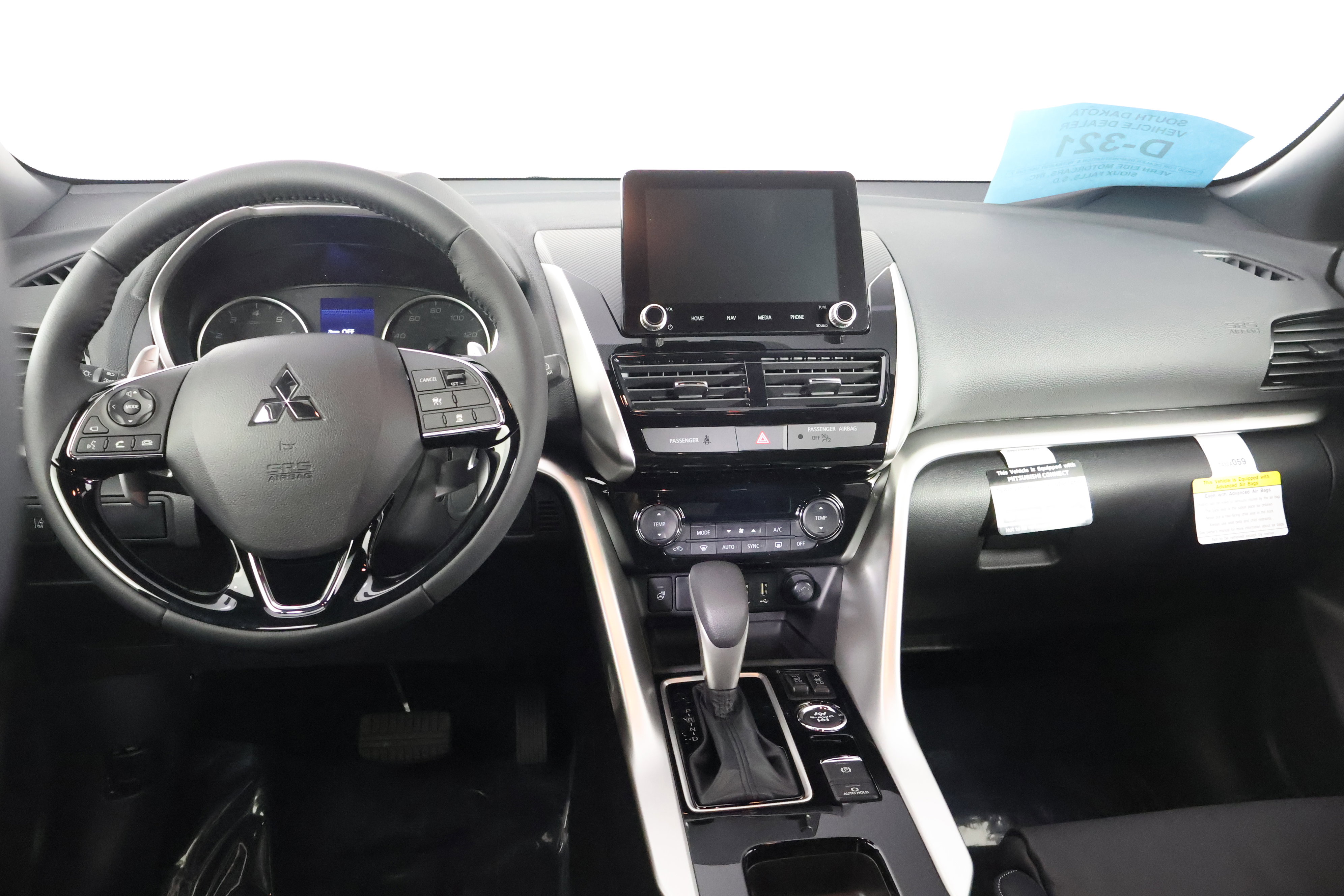 2025 Mitsubishi Eclipse Cross SEL photo 11