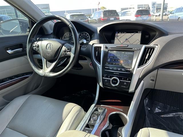 2016 Acura TLX Technology photo 11