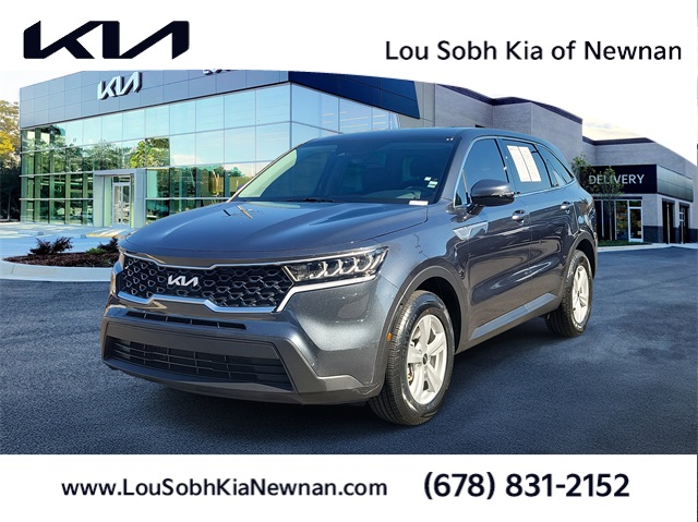 2022 Kia Sorento LX's photo