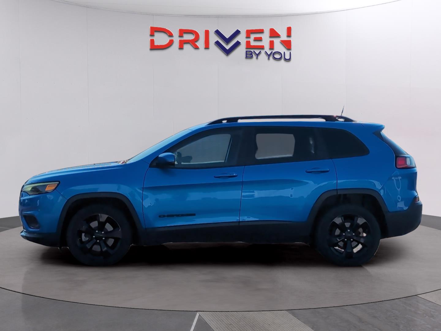 Used 2020 Jeep Cherokee Latitude Plus with VIN 1C4PJLLB5LD560930 for sale in Columbia, MS