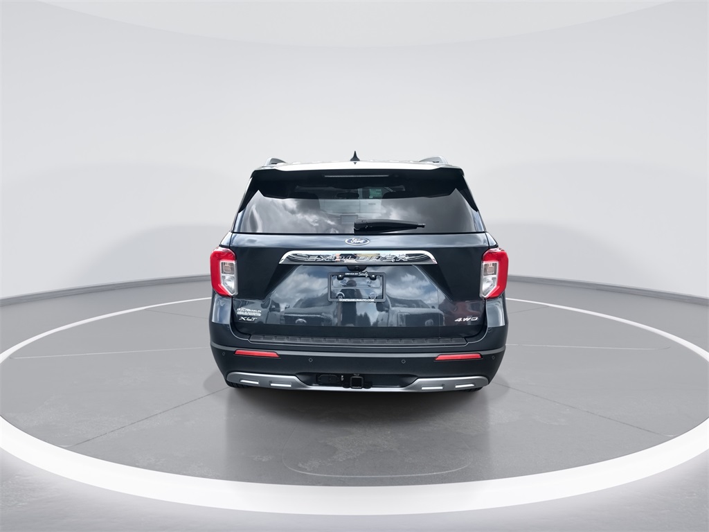 2023 Ford Explorer XLT photo 6