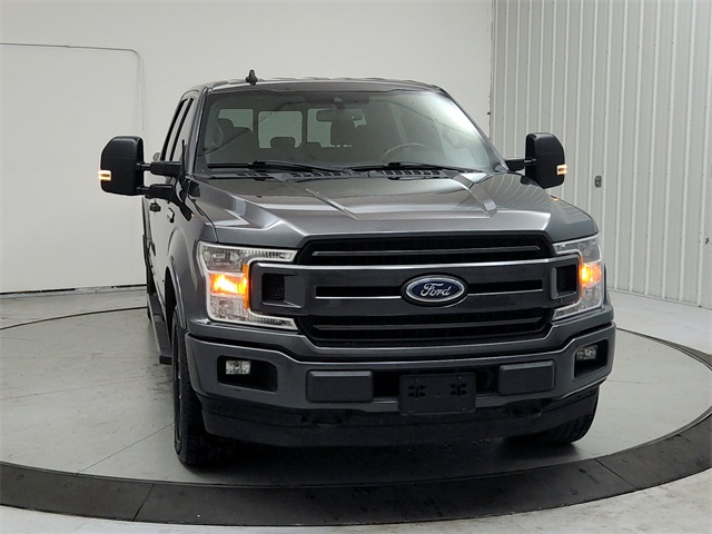 2019 Ford F-150 XLT photo 2