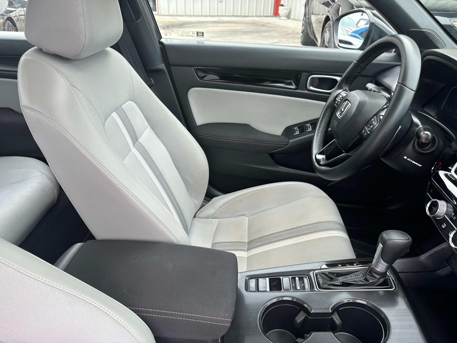 2025 Honda Civic Sport Hybrid photo 10