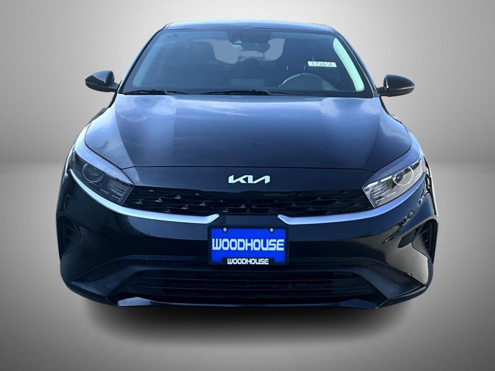 2023 Kia Forte LXS photo 2