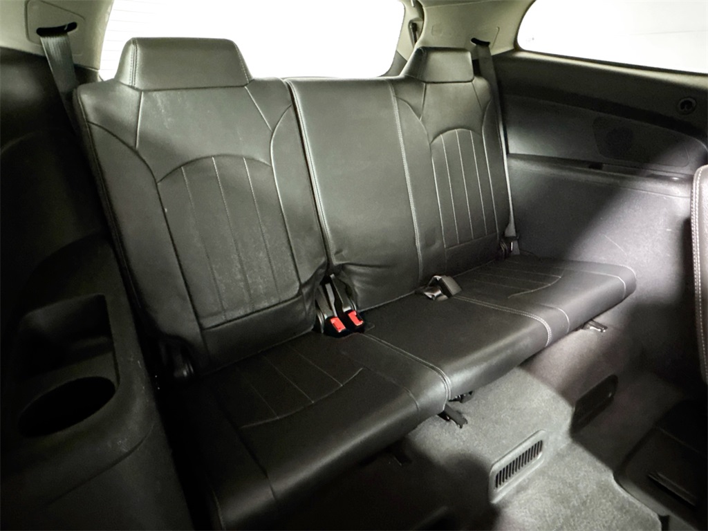 2016 Chevrolet Traverse LTZ photo 19