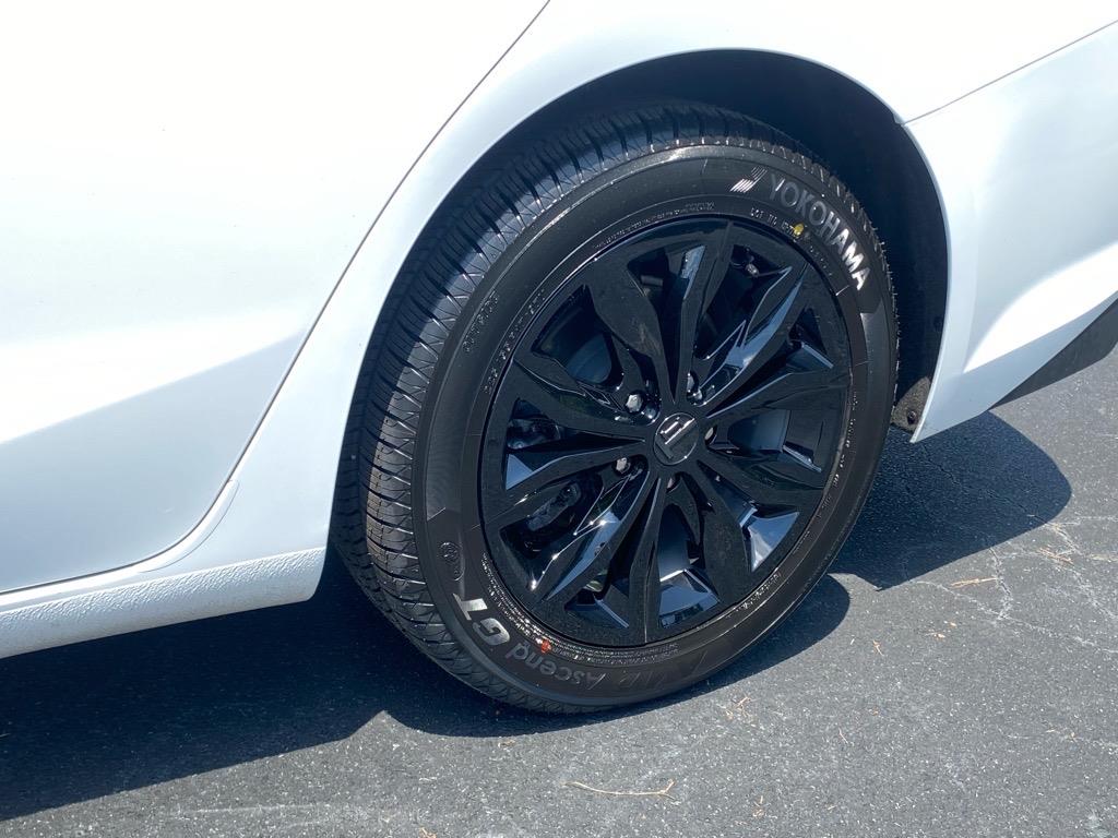 2024 Chevrolet Malibu 1LT photo 23