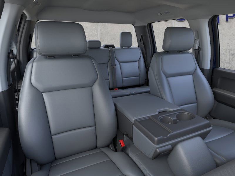 2025 Ford F-150 XL photo 2