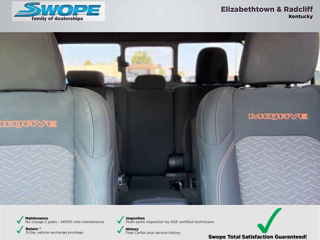 2022 Jeep Gladiator Mojave photo 2