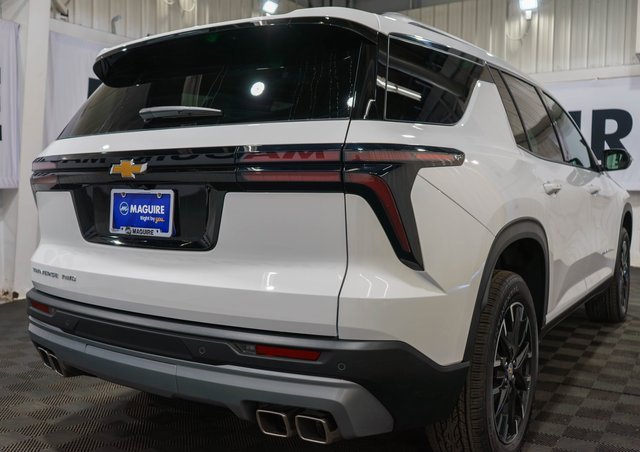 2026 Chevrolet Traverse photo 4