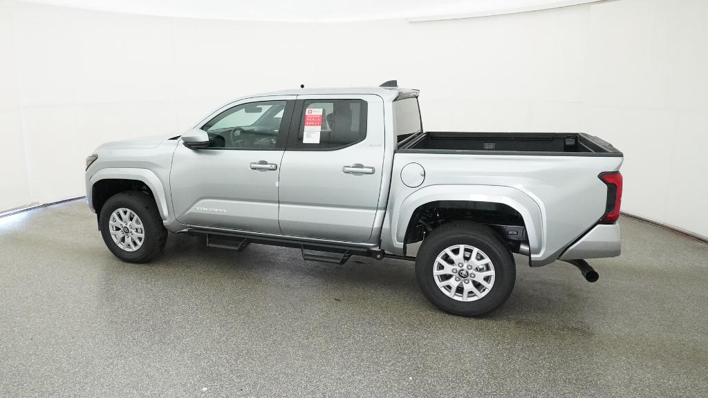 2025 Toyota Tacoma SR5 4x4 Double Cab photo 11