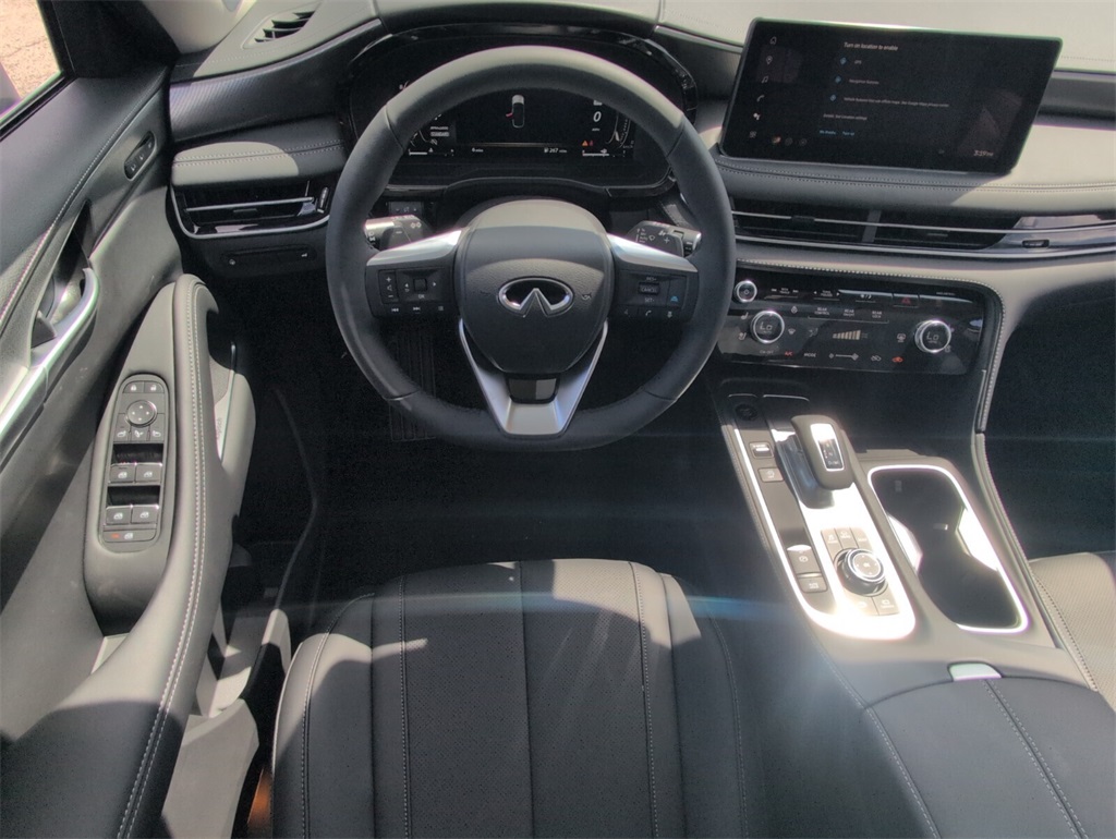 2026 Infiniti QX60 Luxe photo 8