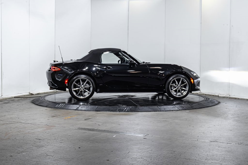 2022 Mazda MX-5 Miata Miata Grand Touring photo 8